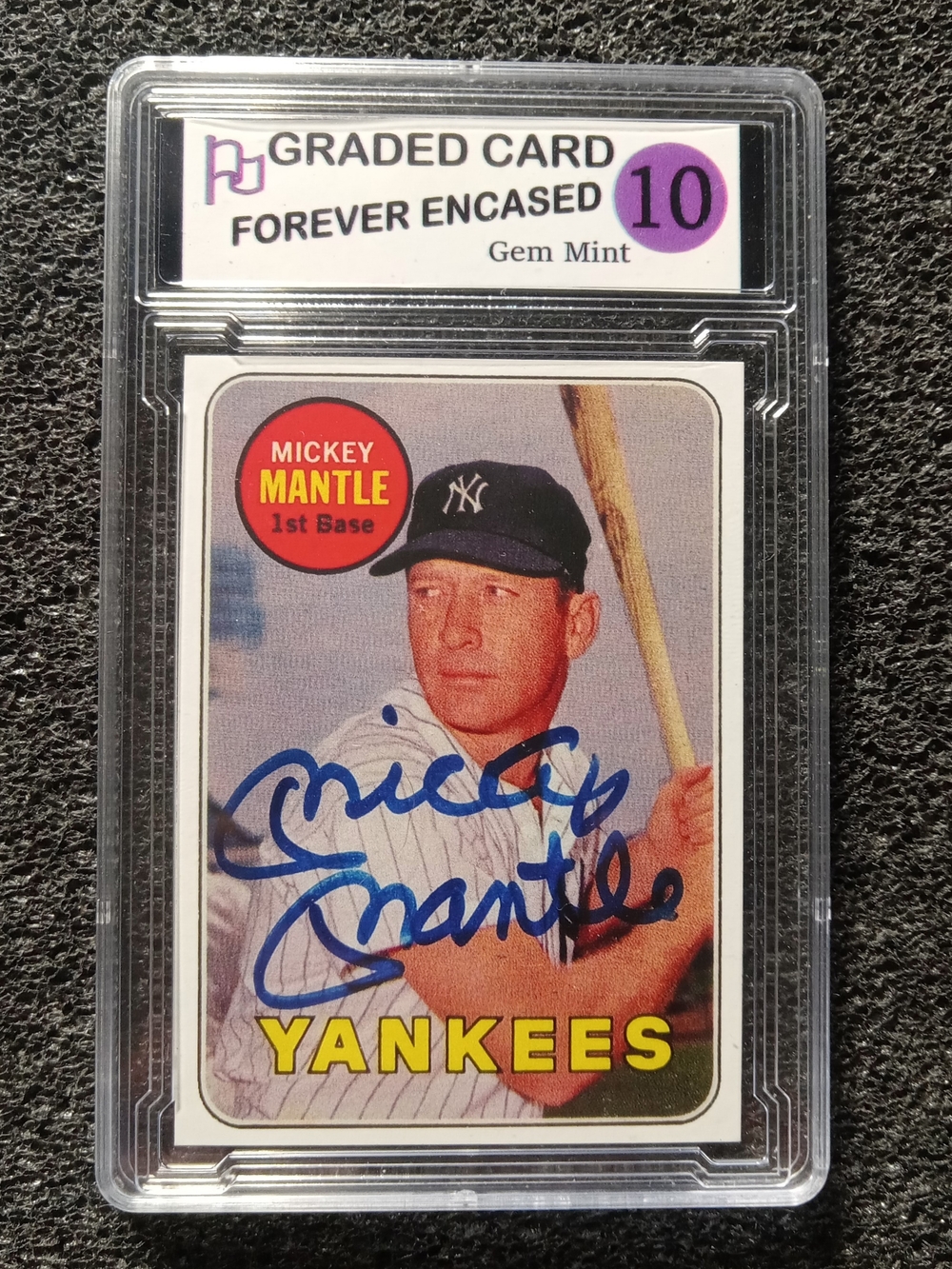 Mickey Mantle New York Yankees HOF Baseball Card